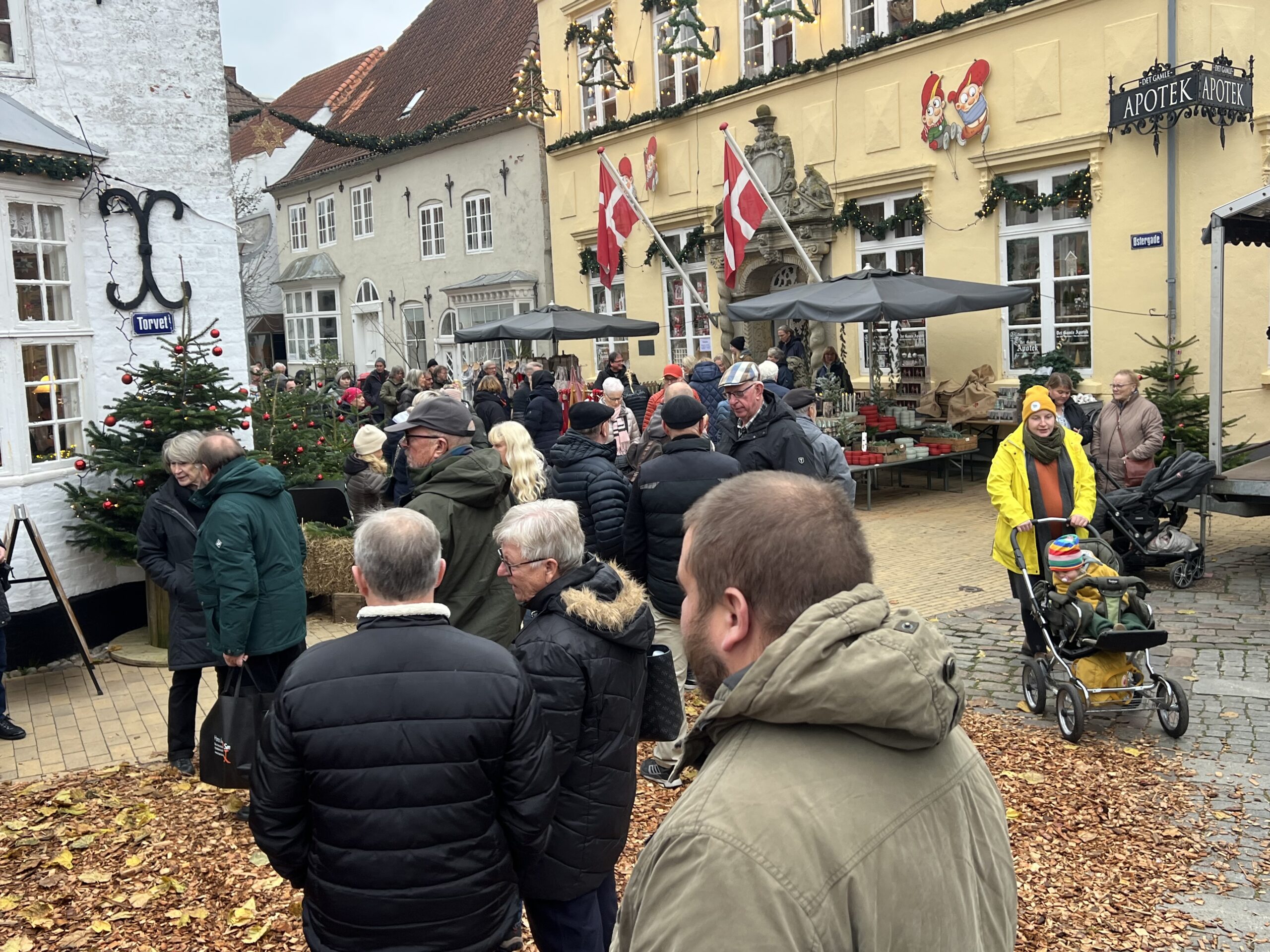 julebyen Tønder trækker folk lang vej fra