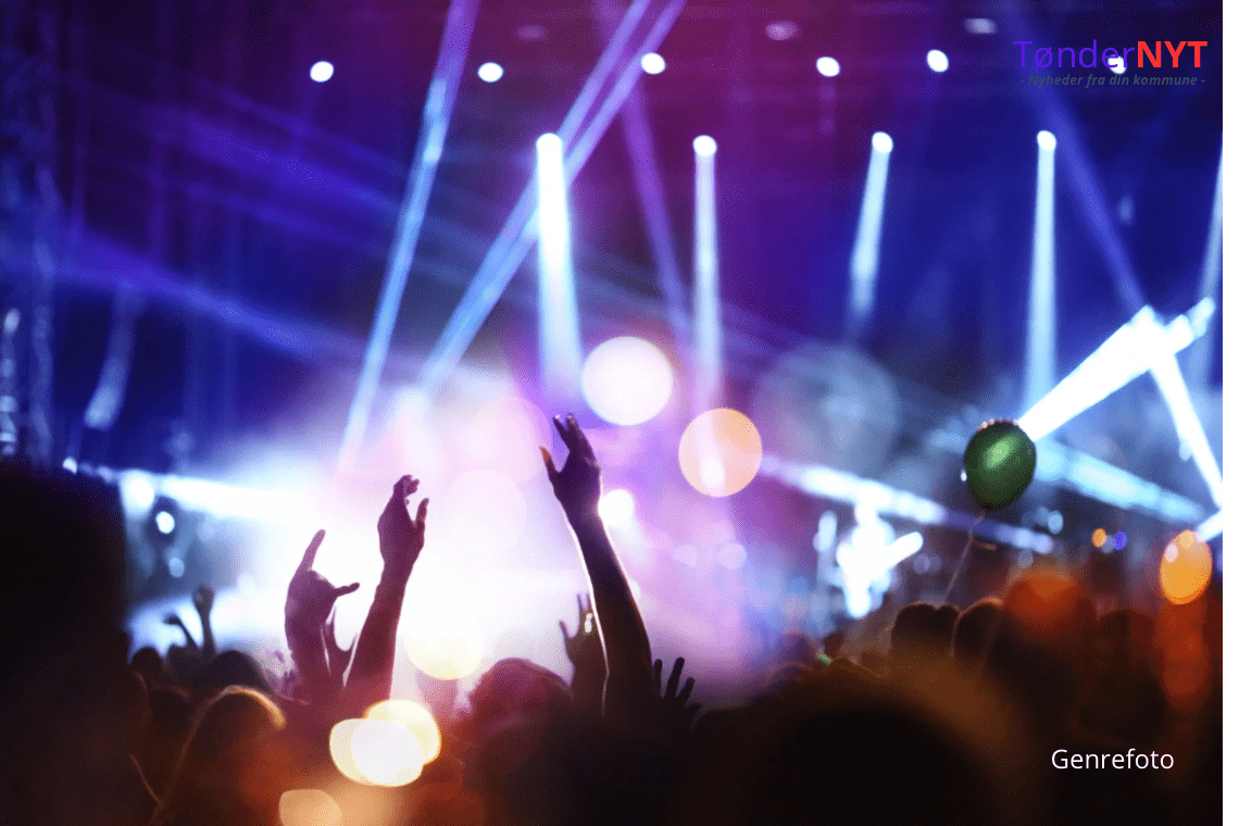 Gram vender bladet til pinsen