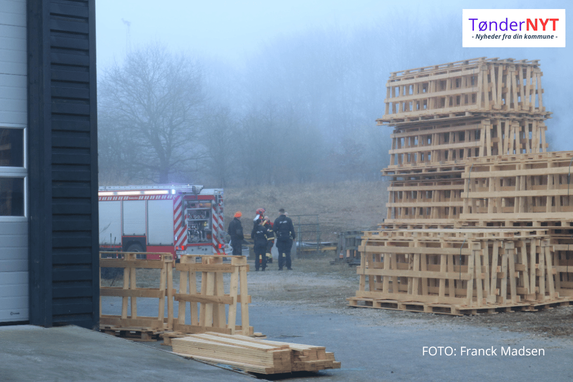 Brand i affald lørdag morgen