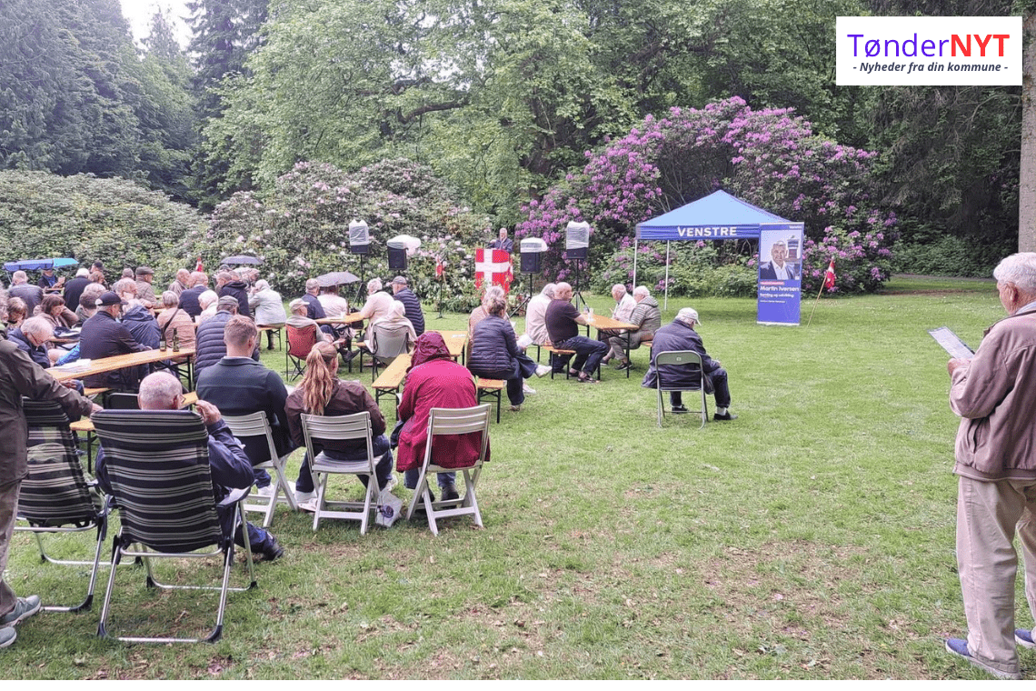 Grundlovsfest i smukke omgivelser ved Schackenborg