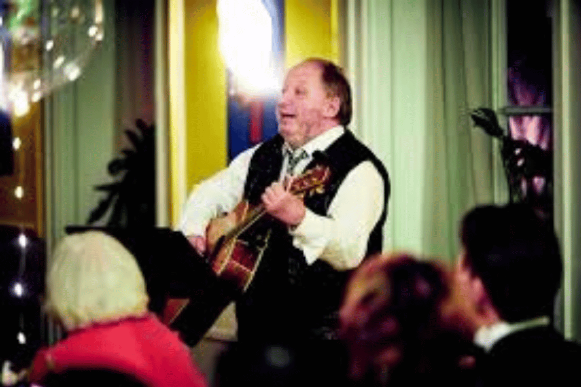 Synnejysk forening kalder til ‘Glant Awten’: en aften med karbonader og fællessang