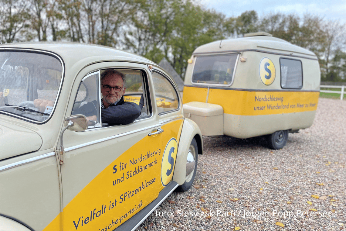 Borgmester Popp på “Tour de Tønder” – nu også i æ Käfer