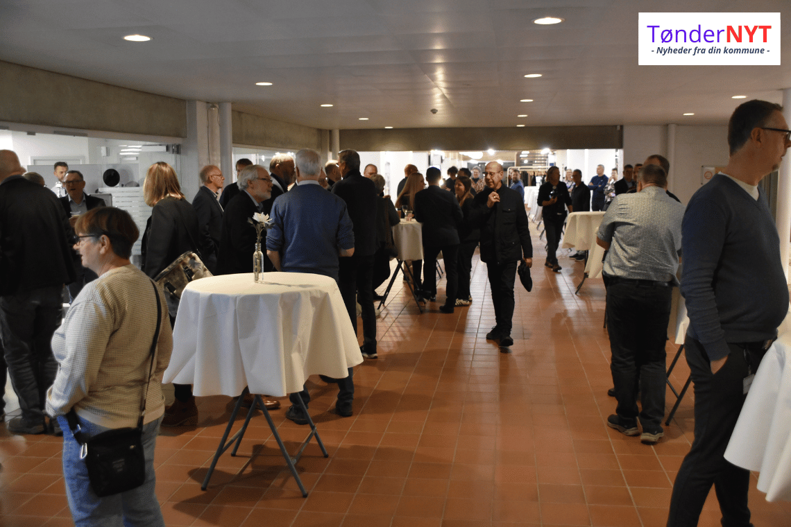 Spænding på Tønder Rådhus: Stemmerne vælter ind – kampen om magten skærpes